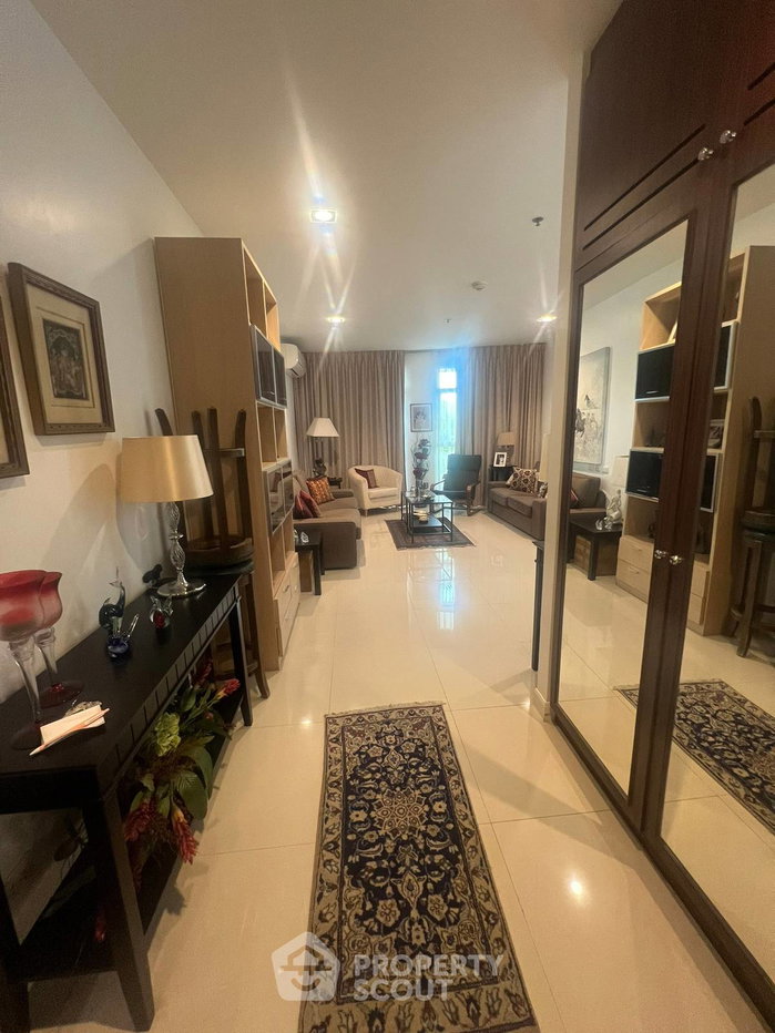 รูป คอนโด 3-ห้องนอน ที่ สุขุมวิท ซิตี้ รีสอร์ท คอนโดมิเนียม ใกล้ BTS นานา (ID 2072613) - รูปที่ 2/16