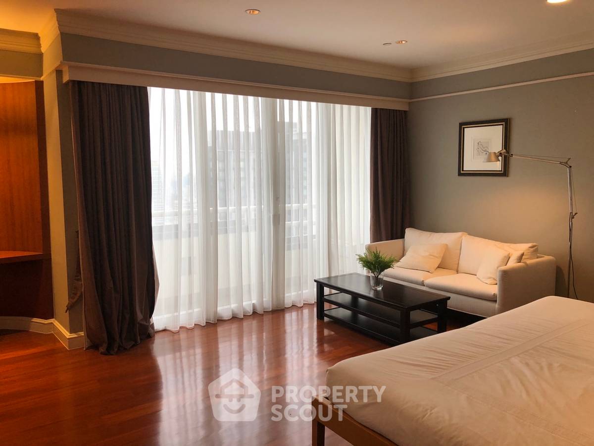 picture 4-BR Condo at Las Colinas near BTS Asok (ID 566147) - 36/40