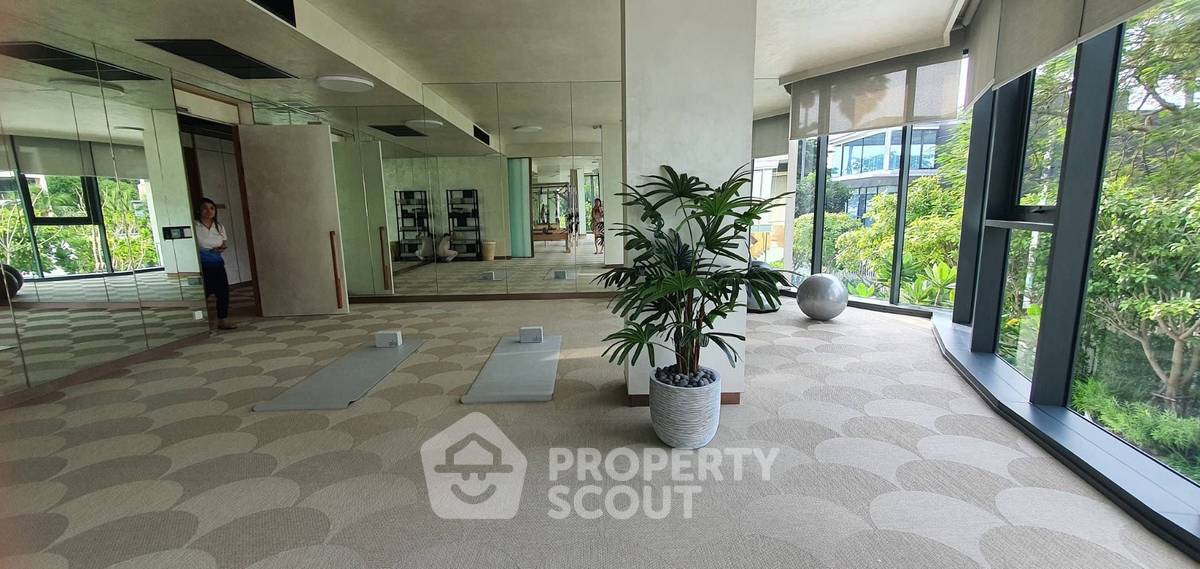 รูป คอนโด 1 ห้องนอน AROM WONGAMAT ชั้น 36 ขนาด 57 ตร.ม. ใกล้ Sanctuary of Truth (ID 2370245) - รูปที่ 15/17