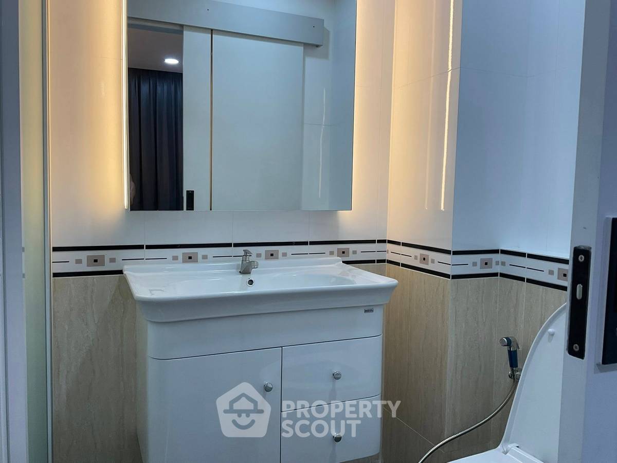 รูป คอนโด 1-ห้องนอน ที่ ซีซี คอนโดมิเนียม 1 (โชคชัยคอนโด) ใกล้ พัทยาตะวันออก (ID 2246996) - รูปที่ 8/10