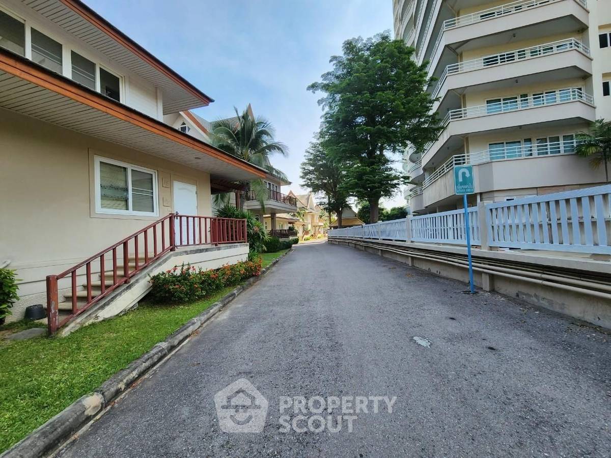 picture 2-BR Condo For Sale, Baan Talay Samran, North Cha-Am Beach (ID 1502419) - 6/22