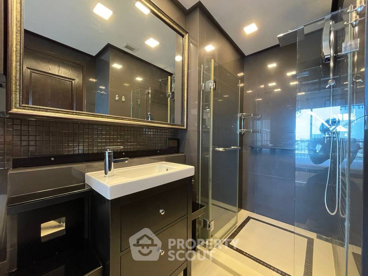 รูป คอนโด 1-ห้องนอน ที่ ริธึ่ม สุขุมวิท 50 ใกล้ BTS อ่อนนุช (ID 2512508) - รูปที่ 12/13