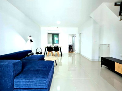 Townhouses for rent Samut Prakarn : For Rent : Townhome Pleno  Sukhumvit - Bangna 3