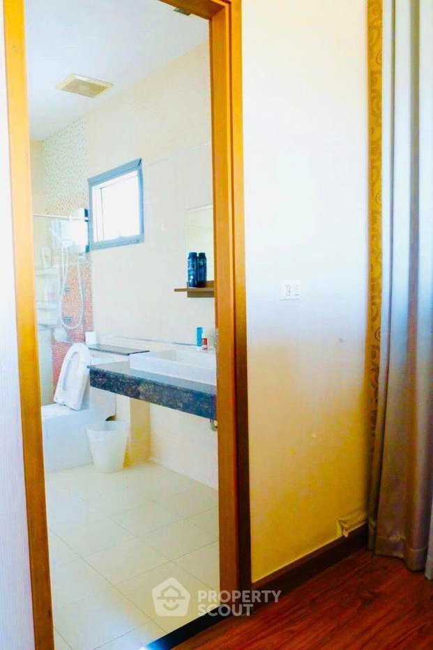 รูป ขายคอนโด 3 ห้องนอน 187 ตร.ม. โครงการ Casalunar Paradiso แสนสุข (ID 1545529) - รูปที่ 7/7