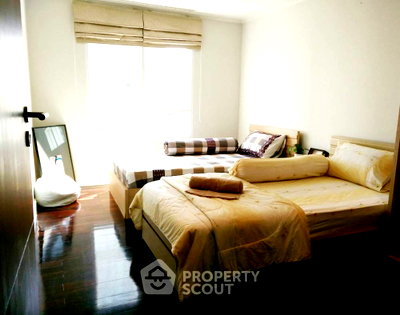 Condos for rent : 2-BR Condo at The Oleander near BTS Nana (ID 303773)