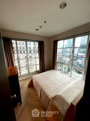 Condos for rent : 2-BR Condo At Citi Smart Sukhumvit 18, 200m To BTS Asoke (ID 2790657)