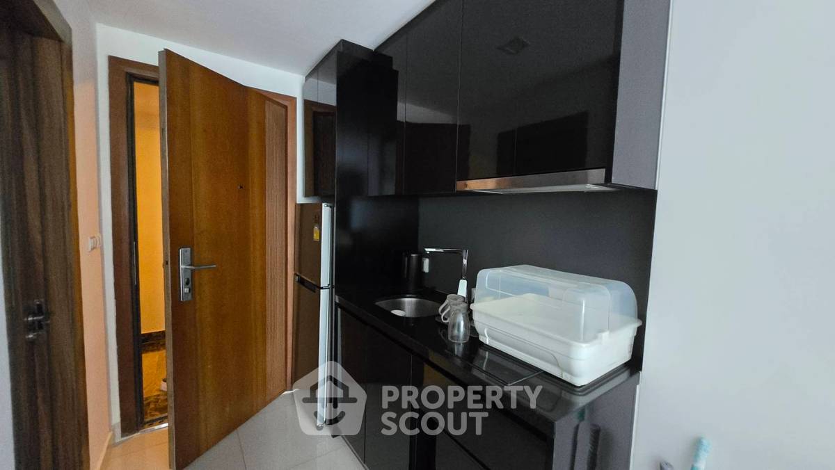 รูป คอนโด 1 ห้องนอน ขาย Club Royal Condominiums ใกล้ Sanctuary Of Truth (ID 2099076) - รูปที่ 13/15