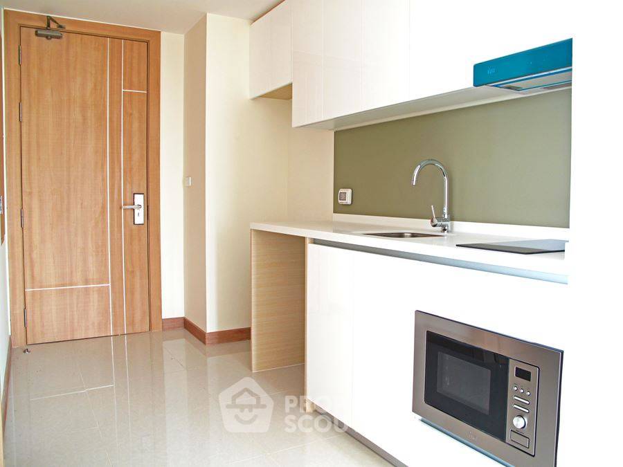 รูป คอนโด 1-ห้องนอน ที่ เดอะ ริเวียร่า จอมเทียน ใกล้ หาดจอมเทียน (ID 995787) - รูปที่ 8/13