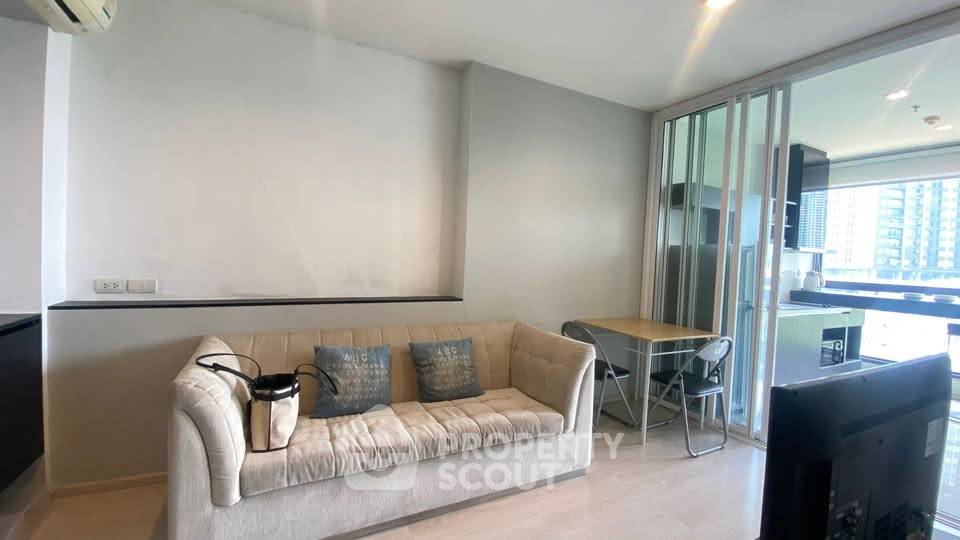 รูป คอนโด 1-ห้องนอน ที่ ริทึ่ม สุขุมวิท 44/1 ใกล้ BTS พระโขนง (ID 2480808) - รูปที่ 2/9