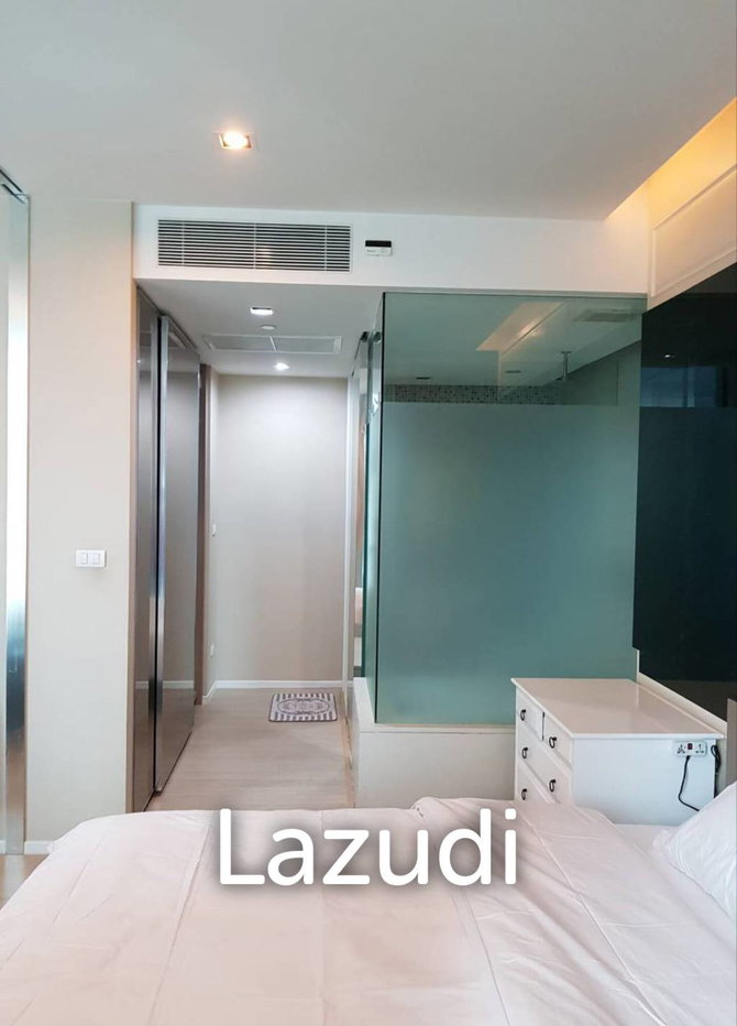 รูป 52 sqm 1 Bedroom Condo on 21st Floor at The Room Sukhumvit 21 Bangkok - รูปที่ 6/16