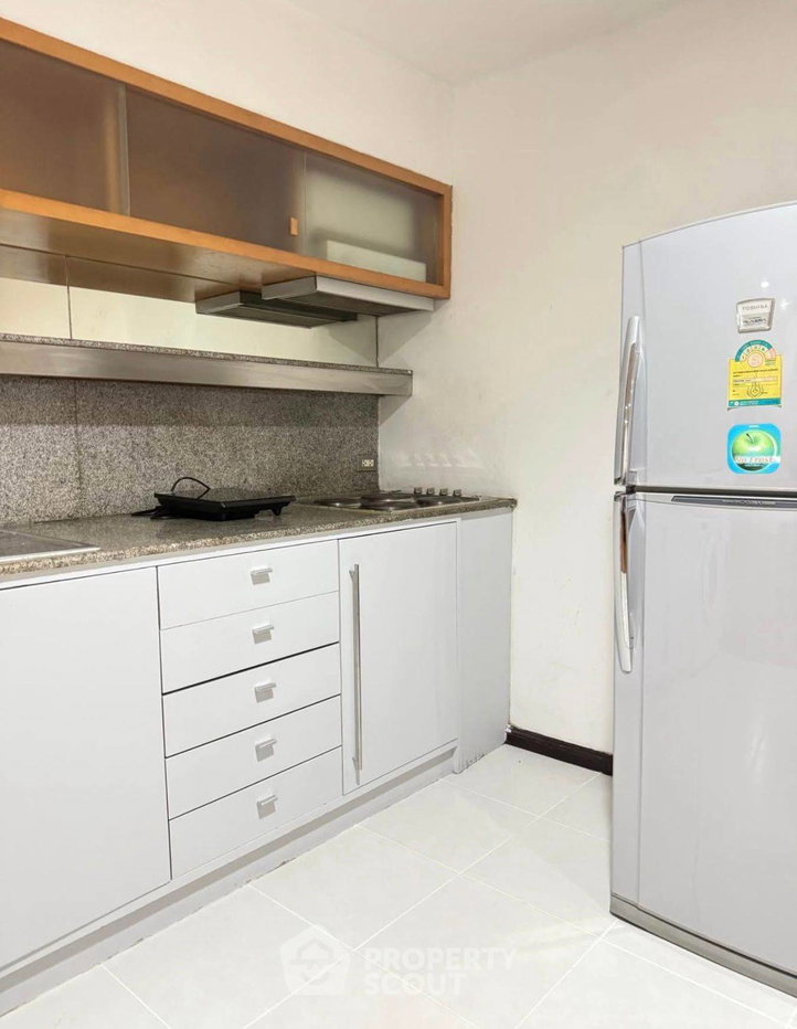 picture 2-BR Condo at Wittayu Complex near BTS Phloen Chit (ID 2036438) - 7/14
