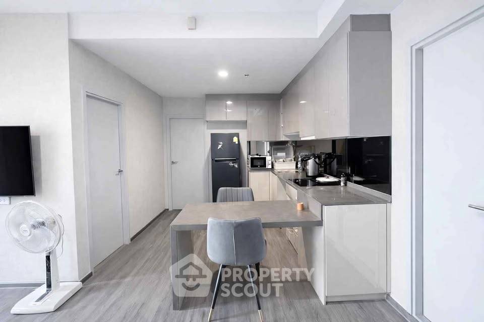picture 2-BR Condo at Ideo Chula Samyan near MRT Sam Yan (ID 2922455) - 2/13