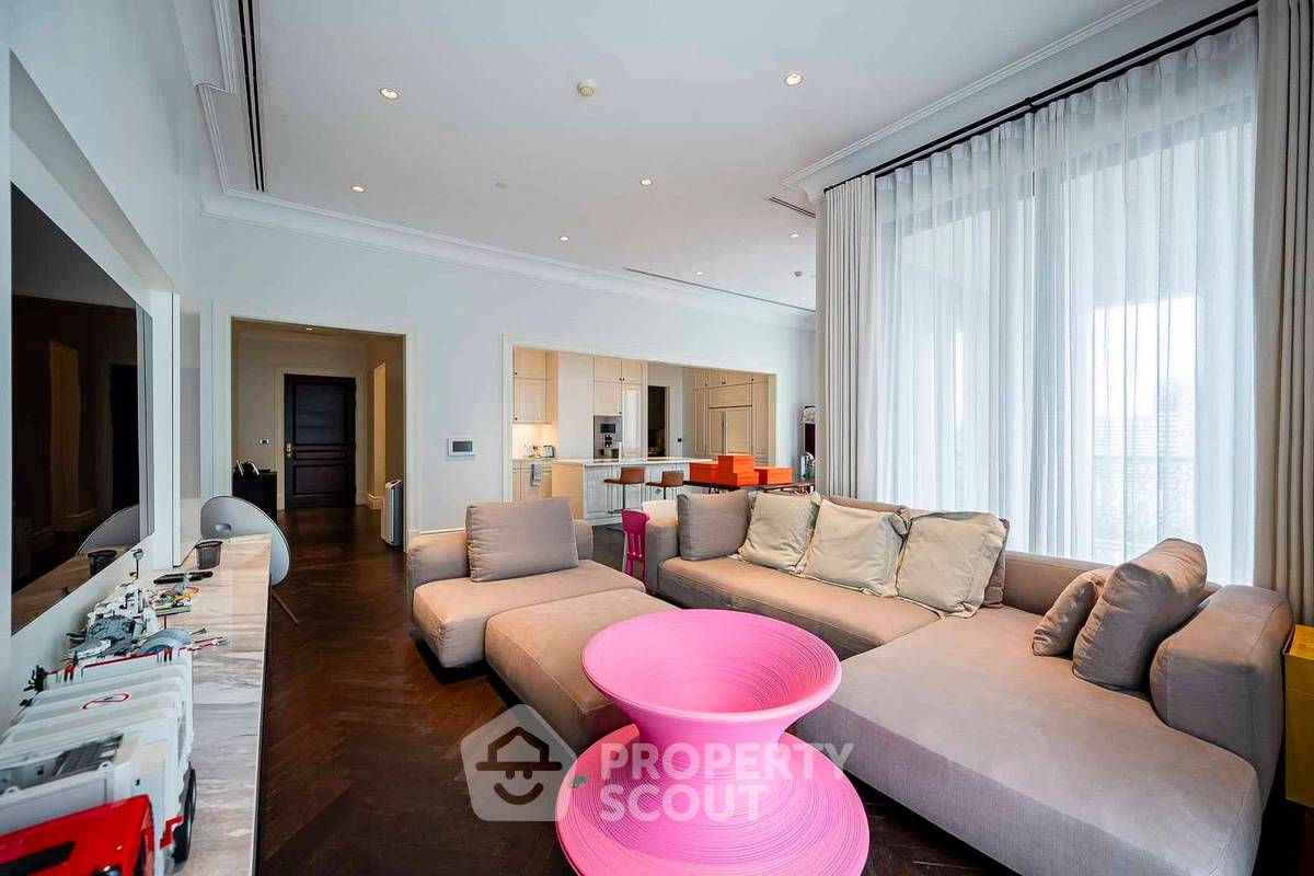 picture 3-BR Condo at 98 Wireless near BTS Phloen Chit (ID 2708869) - 6/18