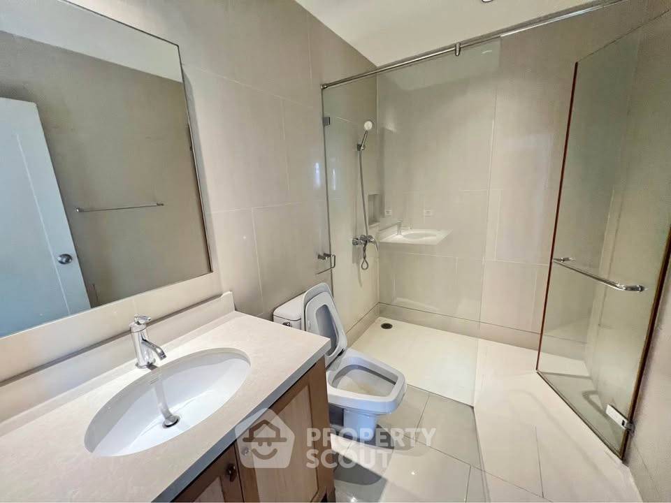 รูป คอนโด 2-ห้องนอน ที่ ดิ เอ็มโพริโอ เพลส ใกล้ BTS พร้อมพงษ์ (ID 2446763) - รูปที่ 14/20