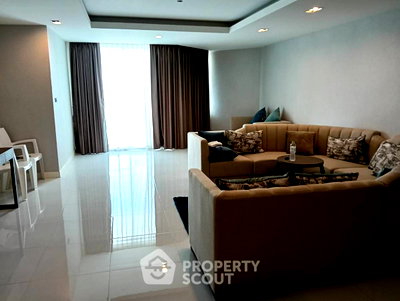 Condos for sale : 3-BR 208 Sqm Condo For Sale, La Royale Beach Condo, Near Pattaya (ID 1898453)