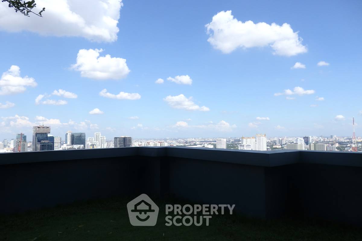 picture 2-BR Condo at Villa Asoke near MRT Phetchaburi (ID 883872) - 26/74