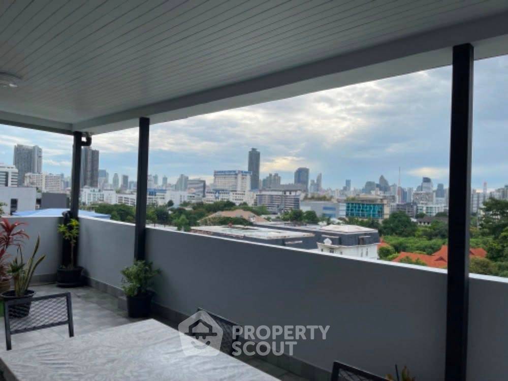 picture 3-BR Condo at Sun Palace Condominium in Bang Kapi (ID 2960345) - 20/20