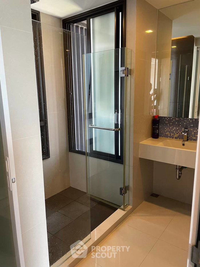 picture 2-BR Condo at Rhythm Sukhumvit 44/1 near BTS Phra Khanong (ID 2958824) - 8/11