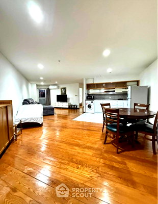 Condos for rent : Pet-Friendly 2-BR 120 Sqm Condo At Wittayu Complex, Near BTS Phloen Chit (ID 2036438)