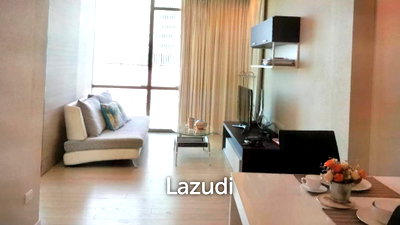 Condos for rent : 1 bed 1 bath 52 SQ.M The Room Sukhumvit 21