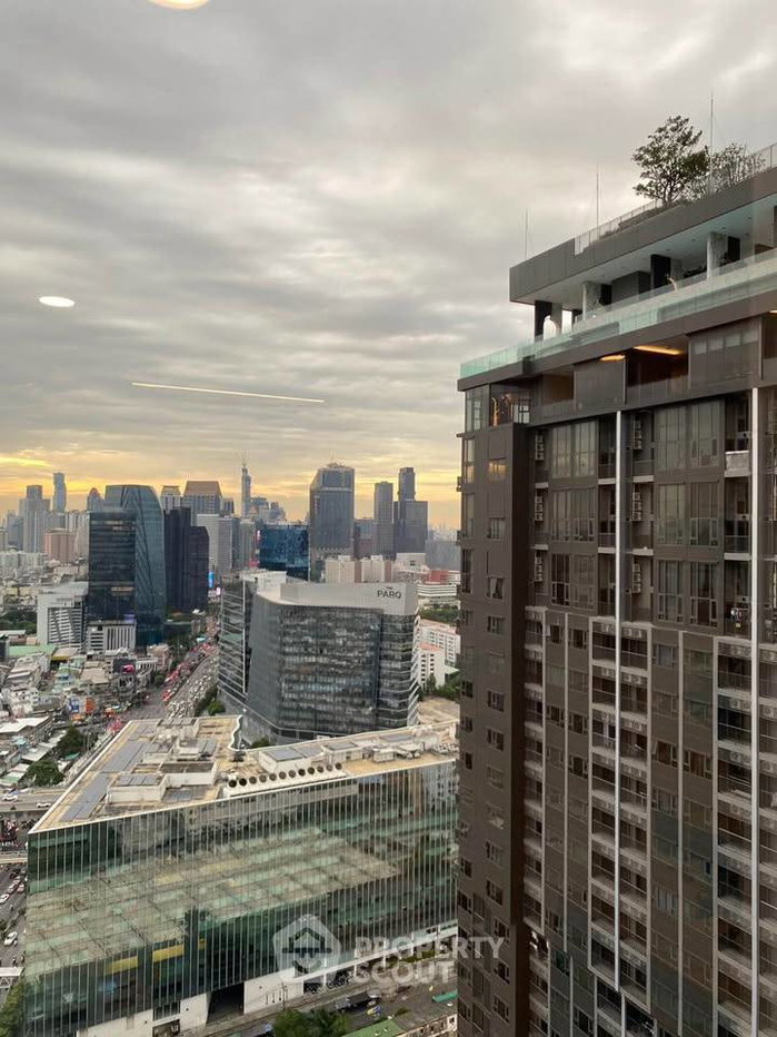 รูป คอนโด 3-ห้องนอน ที่ ไลฟ์ พระราม 4 - อโศก ใกล้ MRT ศูนย์การประชุมแห่งชาติสิริกิติ์ (ID 2566993) - รูปที่ 24/27