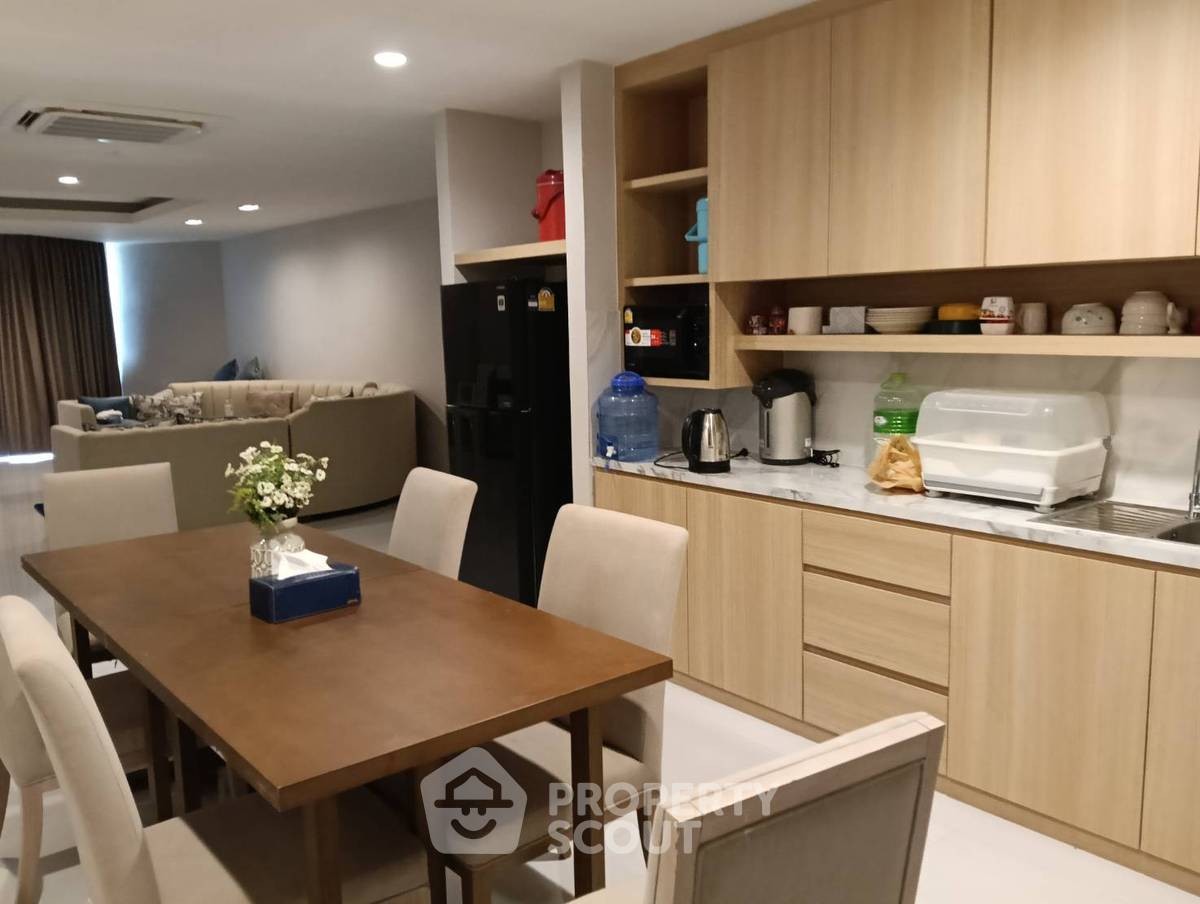 รูป คอนโด 3 ห้องนอน 208 ตร.ม. ขาย ใน La Royale Beach Condo ใกล้พัทยา (ID 1898453) - รูปที่ 23/30