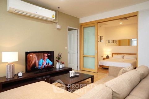 2-BR Condo In Baan Sathorn Chaopraya, Near BTS Krung Thon Buri (ID 566594)