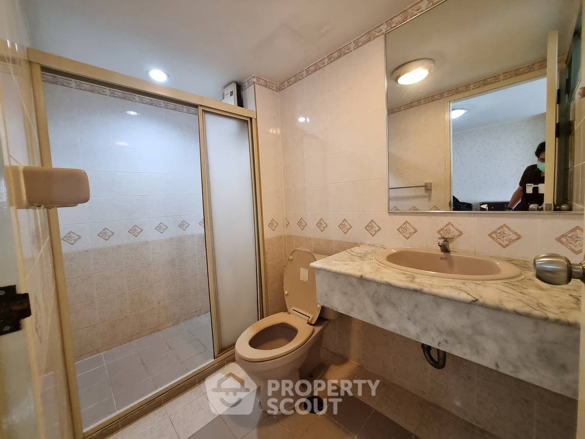 รูป คอนโด 1-ห้องนอน ที่ ลุมพินีเพลส สาทร ใกล้ BTS เซนต์หลุยส์ (ID 2059710) - รูปที่ 4/5