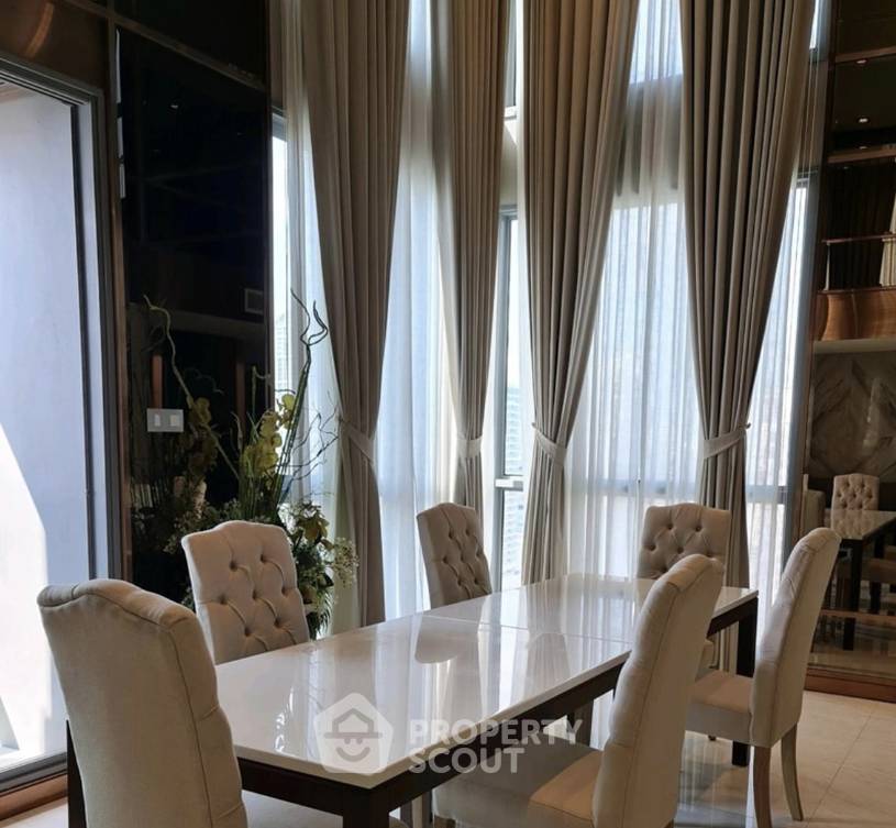 รูป คอนโด 4-ห้องนอน ที่ เอช สุขุมวิท 43 ใกล้ BTS พร้อมพงษ์ (ID 2503895) - รูปที่ 1/10