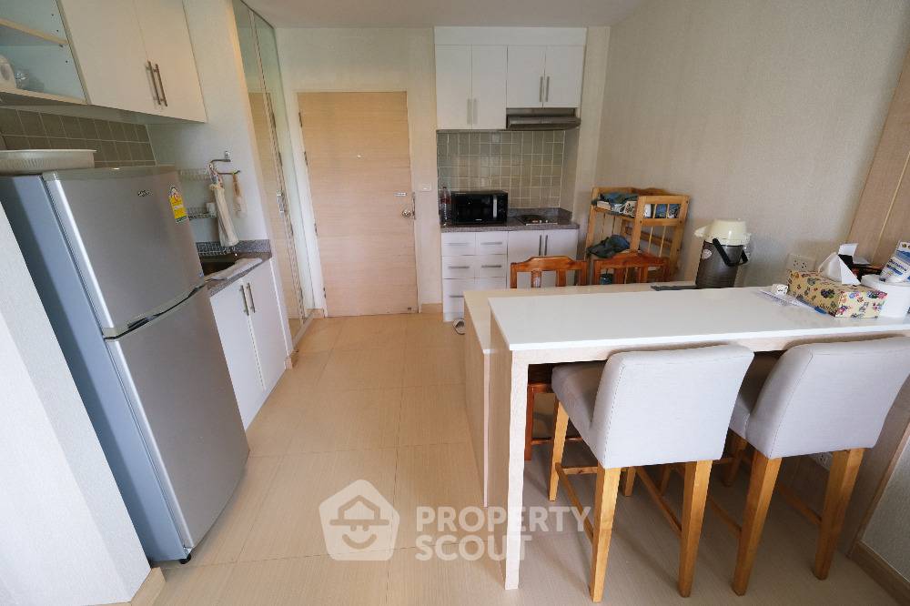 picture 1-BR Condo, The Sea Condominium 1, Sam Roi Yot (4th-Floor) (ID 1609689) - 7/18