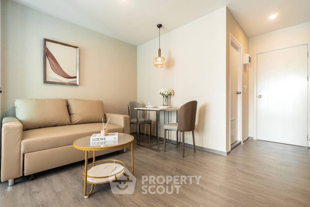 รูป คอนโด 1 ห้องนอน ชั้นสูง ที่ Regent Home Bangna ใกล้ BTS บางนา (ID 2137964) - รูปที่ 1/8