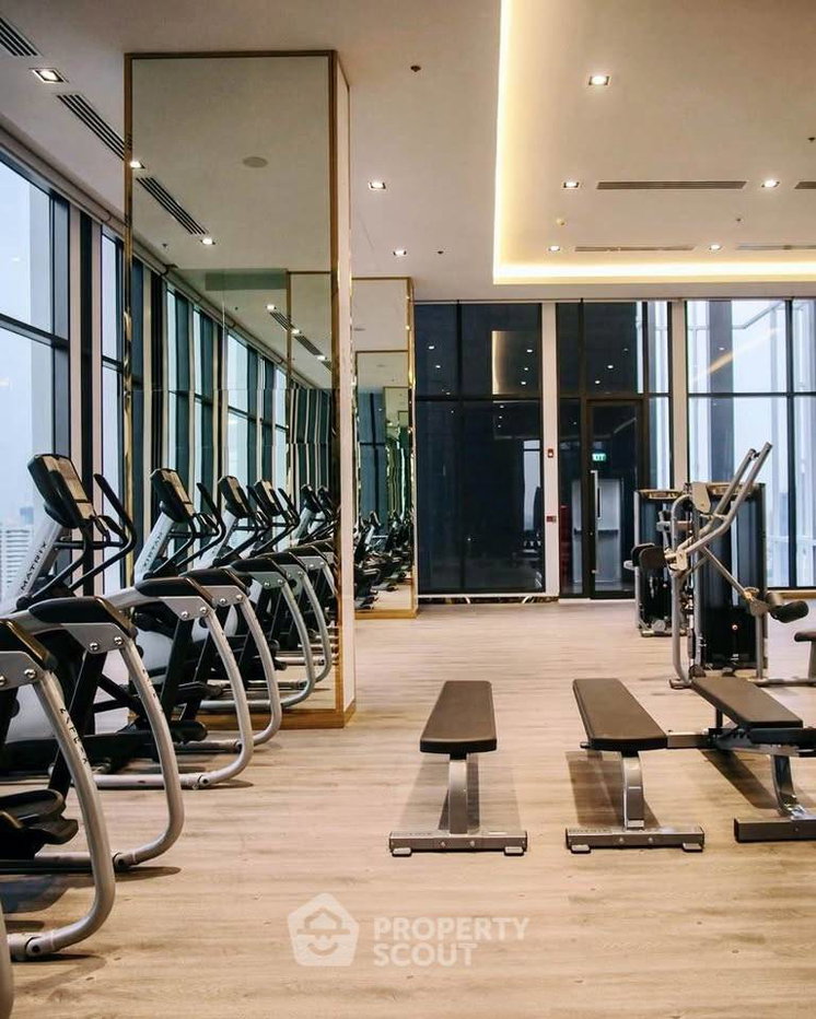picture 1-BR Condo at Life One Wireless near BTS Phloen Chit (ID 2939750) - 5/23