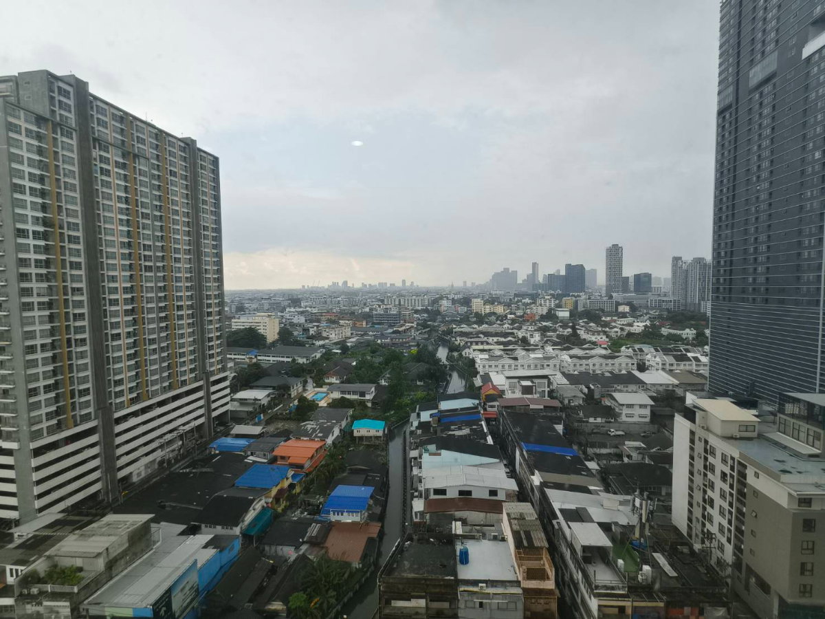 picture Condo for rent : The Base Sukhumvit 77((BTS Onnut )) MK-02 line @livingbkk - 17/18