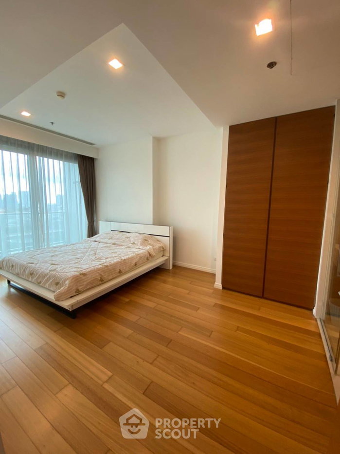 picture Great Value 1-BR At The River Condominium Near BTS Saphan Taksin (ID 545777) - 11/15