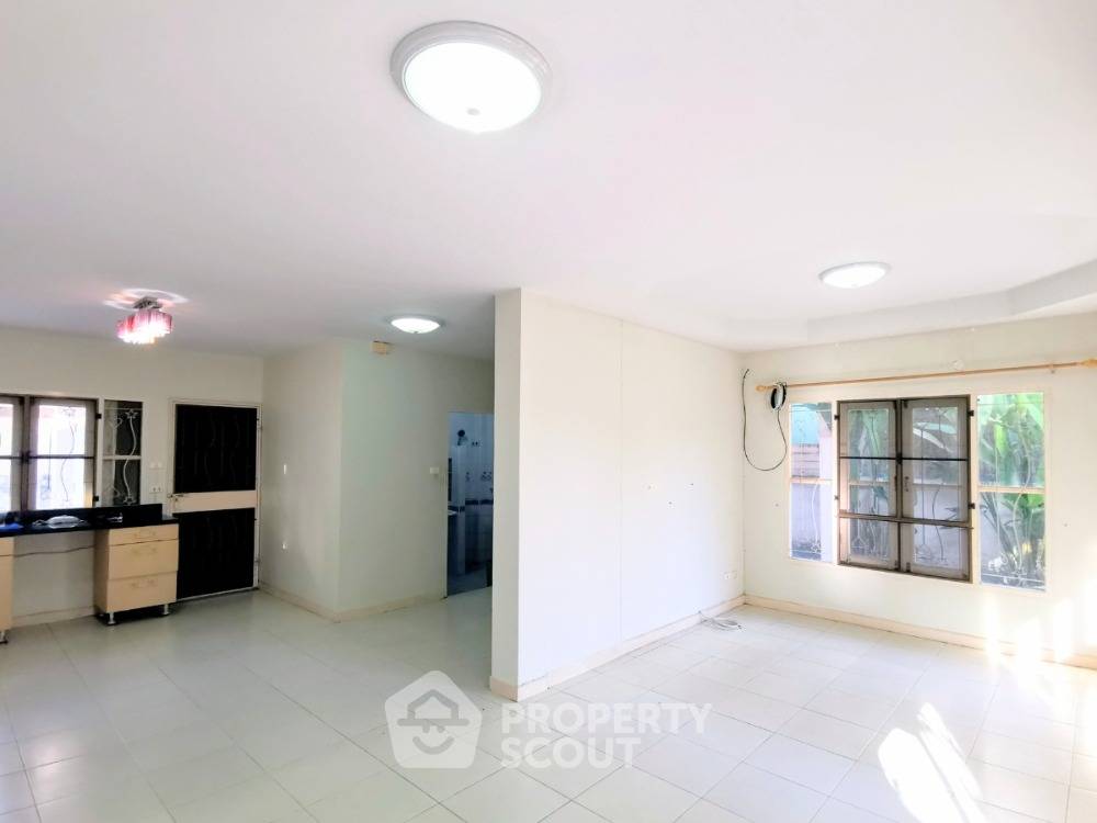 picture 3-BR House in Tha It (ID 1485826) - 3/8