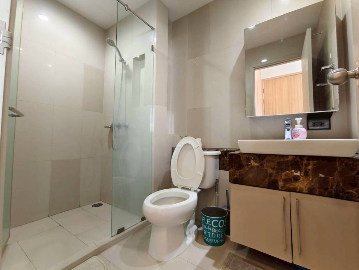 picture OMG919  [ Fuse Sathorn - Taksin ] Nice 1 Bedroom Corner unit / For RENT 4-Jun-26 - 8/10