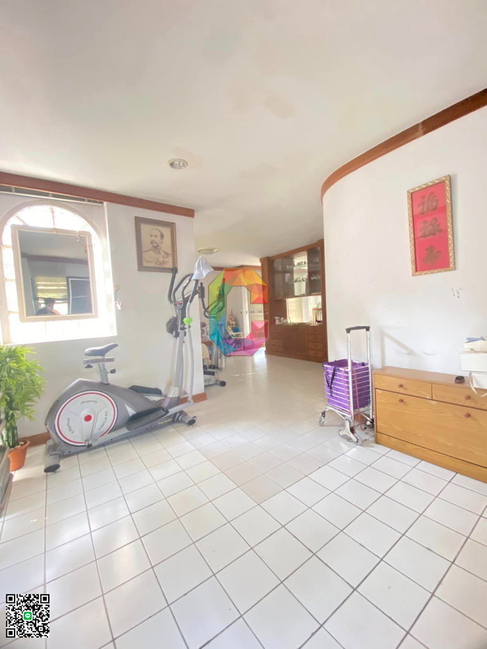 รูป ขาย บ้านเดี่ยว หลังมุม 135 ตร.ว. เน้นที่ดิน ขายตามสภาพ ม.ธารารมณ์ ซ.รามคำแหง150  6+1นอน มีห้องด้านล่าง - รูปที่ 13/24