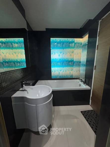 รูป คอนโด 1-ห้องนอน ที่ ริธึ่ม สุขุมวิท 50 ใกล้ BTS อ่อนนุช (ID 2578612) - รูปที่ 4/8