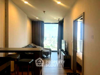 คอนโดให้เช่า : คอนโด 1 ห้องนอน ชั้นสูง 37 Oka Haus Sukhumvit 36 ใกล้ BTS ทองหล่อ 📍 (ID 2732317)
