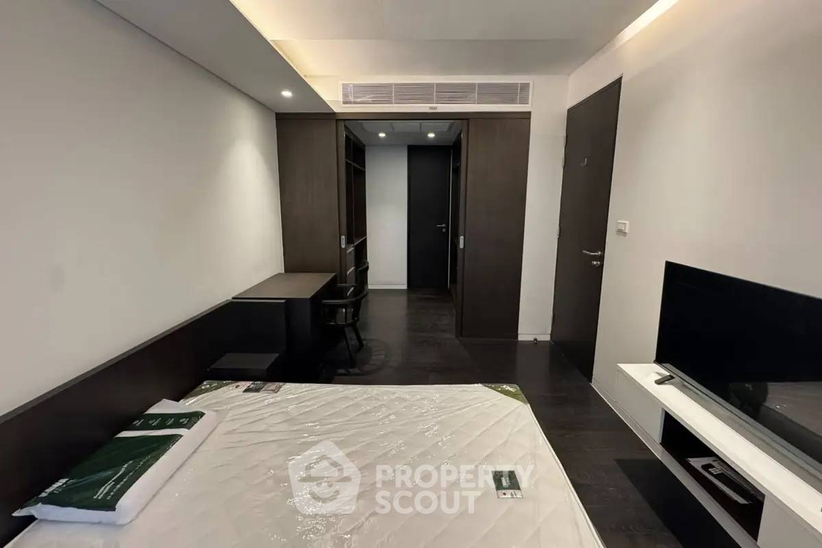 picture 2-BR Condo at Siamese Gioia near MRT Phetchaburi (ID 2866684) - 9/19