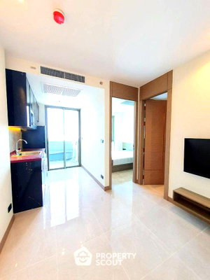 Condos for sale : 1-BR Condo, 9th-Floor, 26.5 Sqm at The Riviera Ocean Drive (ID 1235543)