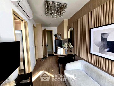 Condos for rent : High-Floor 1-BR 31st Floor Noble State 39 Near BTS Phrom Phong (ID 2480635)