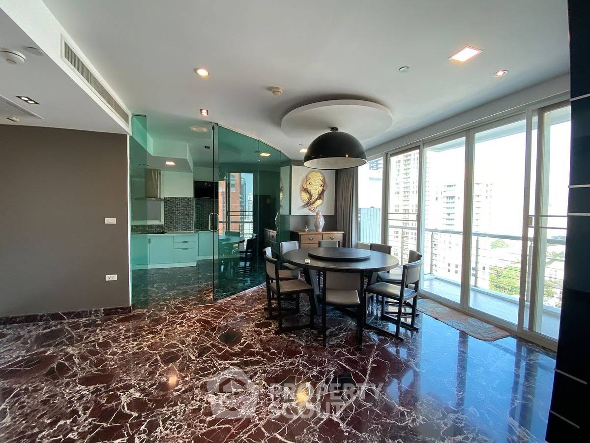 รูป คอนโด 3-ห้องนอน ที่ วินด์ สุขุมวิท 23 ใกล้ BTS อโศก (ID 998431) - รูปที่ 2/6