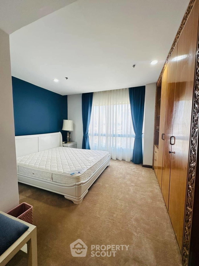 picture 2-BR Condo At Baan Haad Uthong, 21st-Floor 245 Sqm (Phratamnak) (ID 2068951) - 5/20