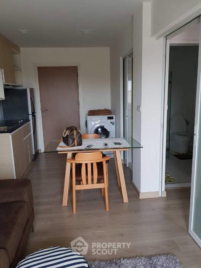 picture 1-BR Condo For Sale At Sonrisa Condominium, Near Surasak (ID 1502812) - 2/11