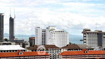 ขายคอนโด : คอนโด 1 ห้องนอน 48 ตร.ม. วิวทะเล 5 จอมเทียน บีช ชั้น 13 (ID 2661295)