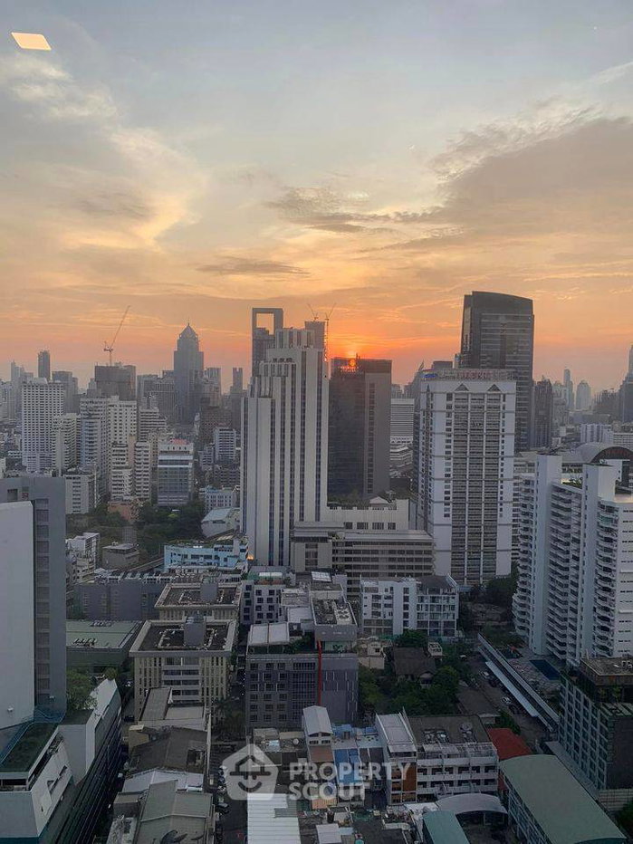 รูป คอนโด 1 ห้องนอน ราคาเหมาะสม โครงการ Ashton Asoke ใกล้ MRT สุขุมวิท (20 ม.) (ID 1526434) - รูปที่ 8/13
