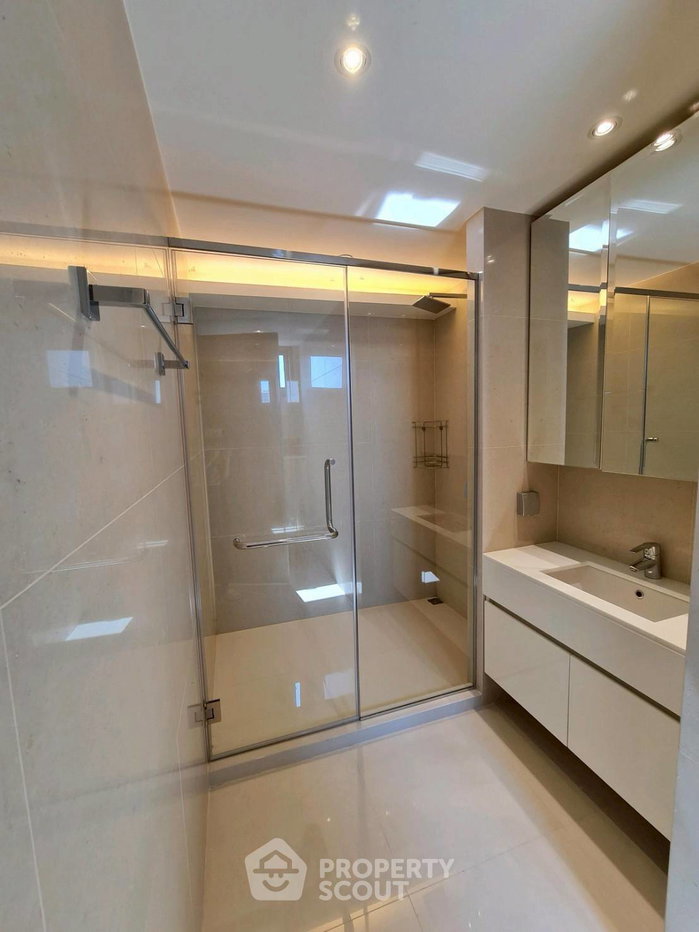 picture 4-BR Condo at H Sukhumvit 43 near BTS Phrom Phong (ID 2513803) - 13/15