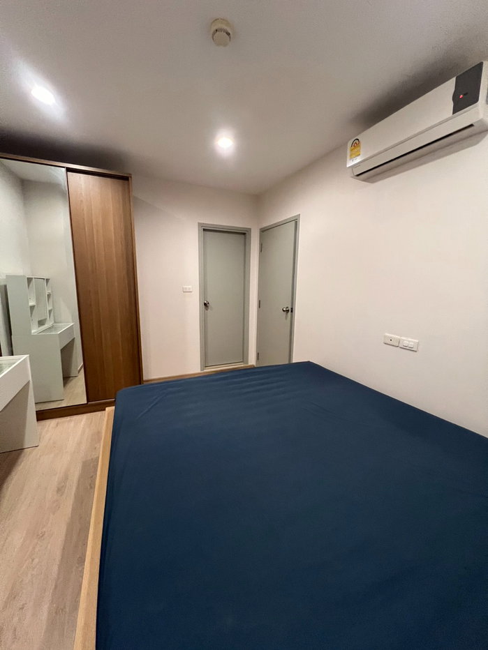 picture IDEO Sathorn-Thaphra | High floor, corner unit, fully furnished with washing machine. - 4/6