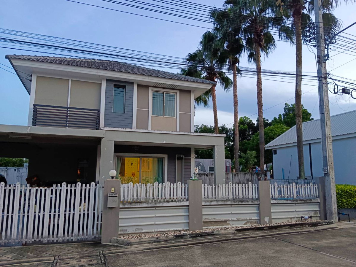 รูป BL136|บ้านเดี่ยว 2 ชั้น โครงการ ไลฟ์ อิน เดอะ การ์เด้น สวนเสือ - ศรีราชา ซ 3 เทศบาลนครแหลมฉบัง บางละมุง ชลบุรี (ราคา 3,190,000 บาท) - รูปที่ 23/27